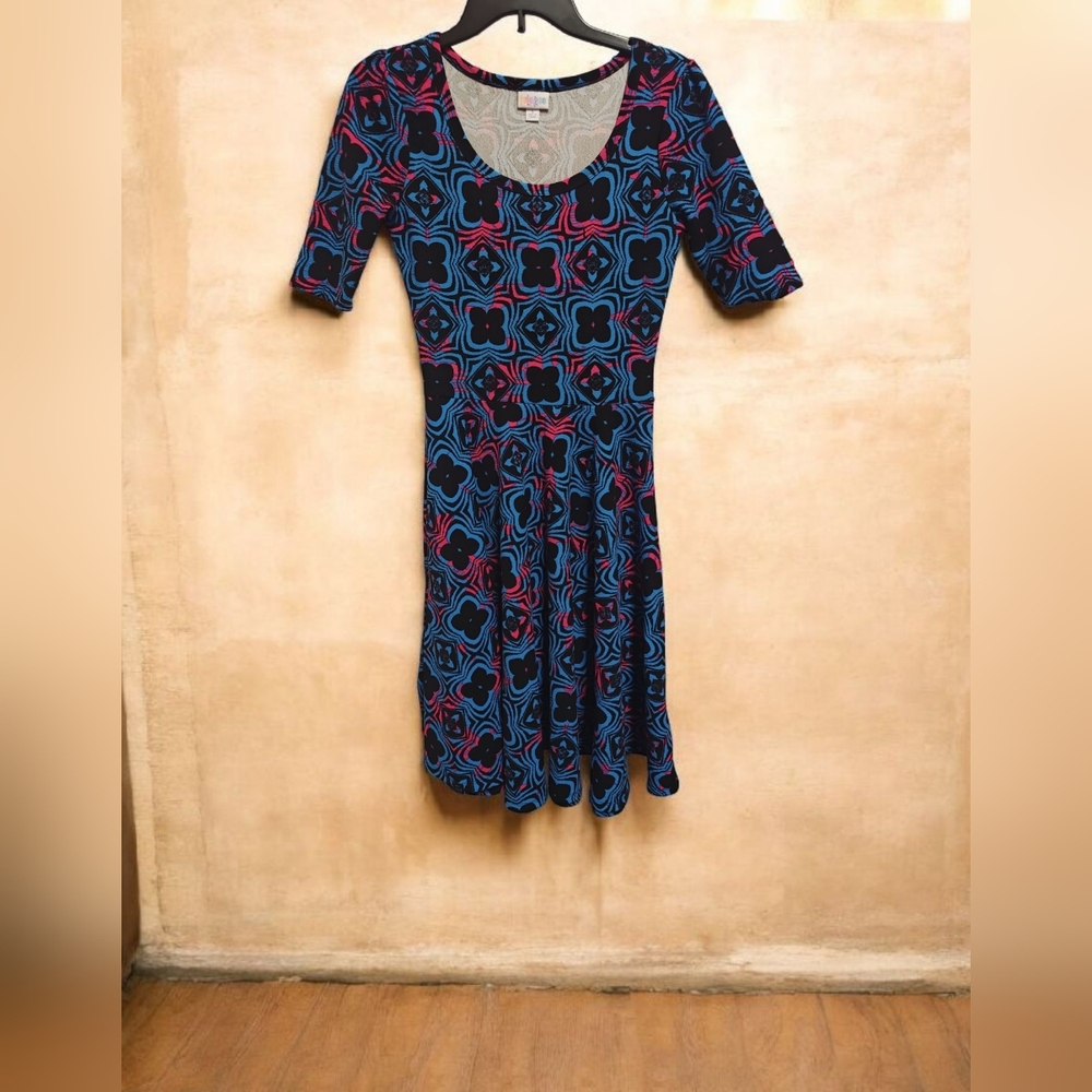 LuLaRoe Nicole Blue and Red Patterned Midi Dress - Picture 1 of 4